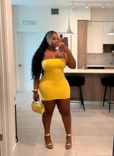 Load image into Gallery viewer, HOURGLASS DRESS - BUTTER YELLOW
