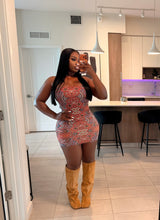 Load image into Gallery viewer, HOURGLASS DRESS - AZTEC
