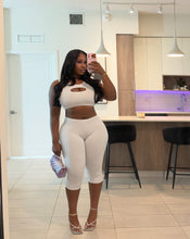 Load image into Gallery viewer, WINTY CAPRI SET
